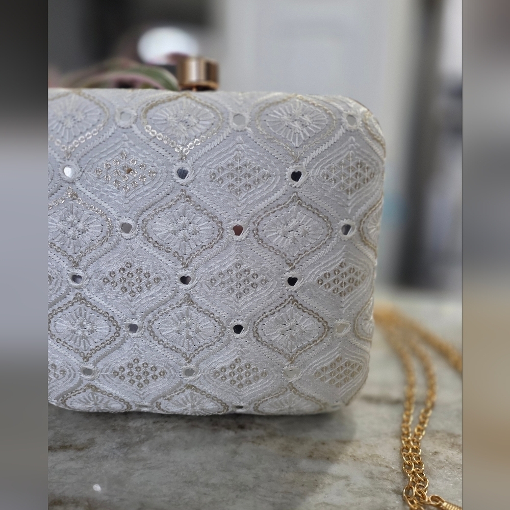 White & Gold Embroidered Box Clutch w/ Detachable Chain Strap - Picture 3 of 7